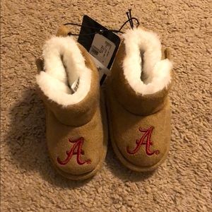 Campus Footwear Alabama Booties 9-12M Size 4